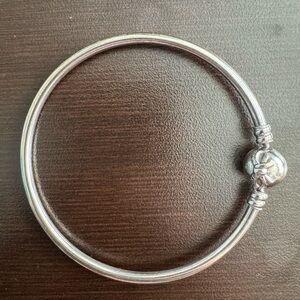 Pandora Shimmering Silver Bracelet with Bow Clasp